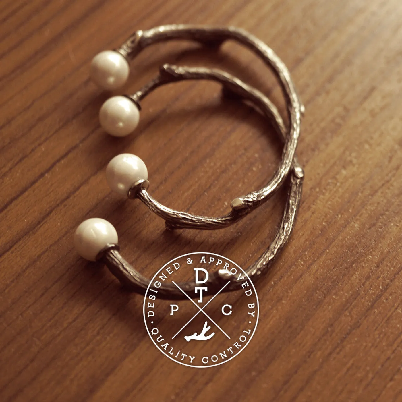 925 Silver Da Twig Bangle (Fresh Water Pearls) — view 2