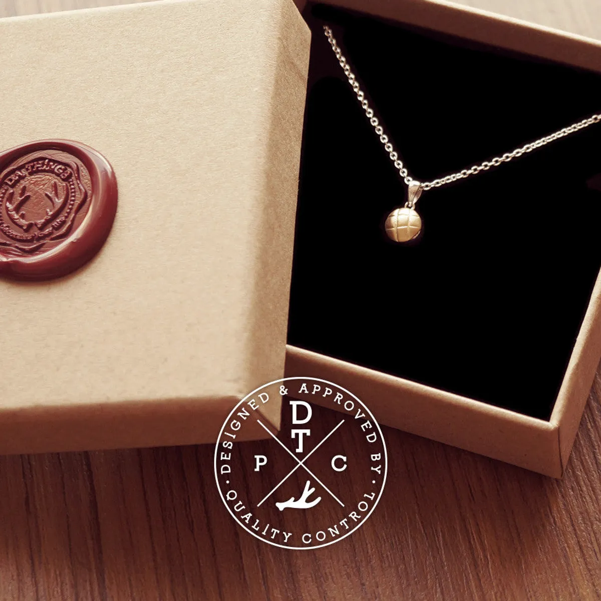 925 Silver & 18k Yellow Gold Pineapple Bun Pendant — 4