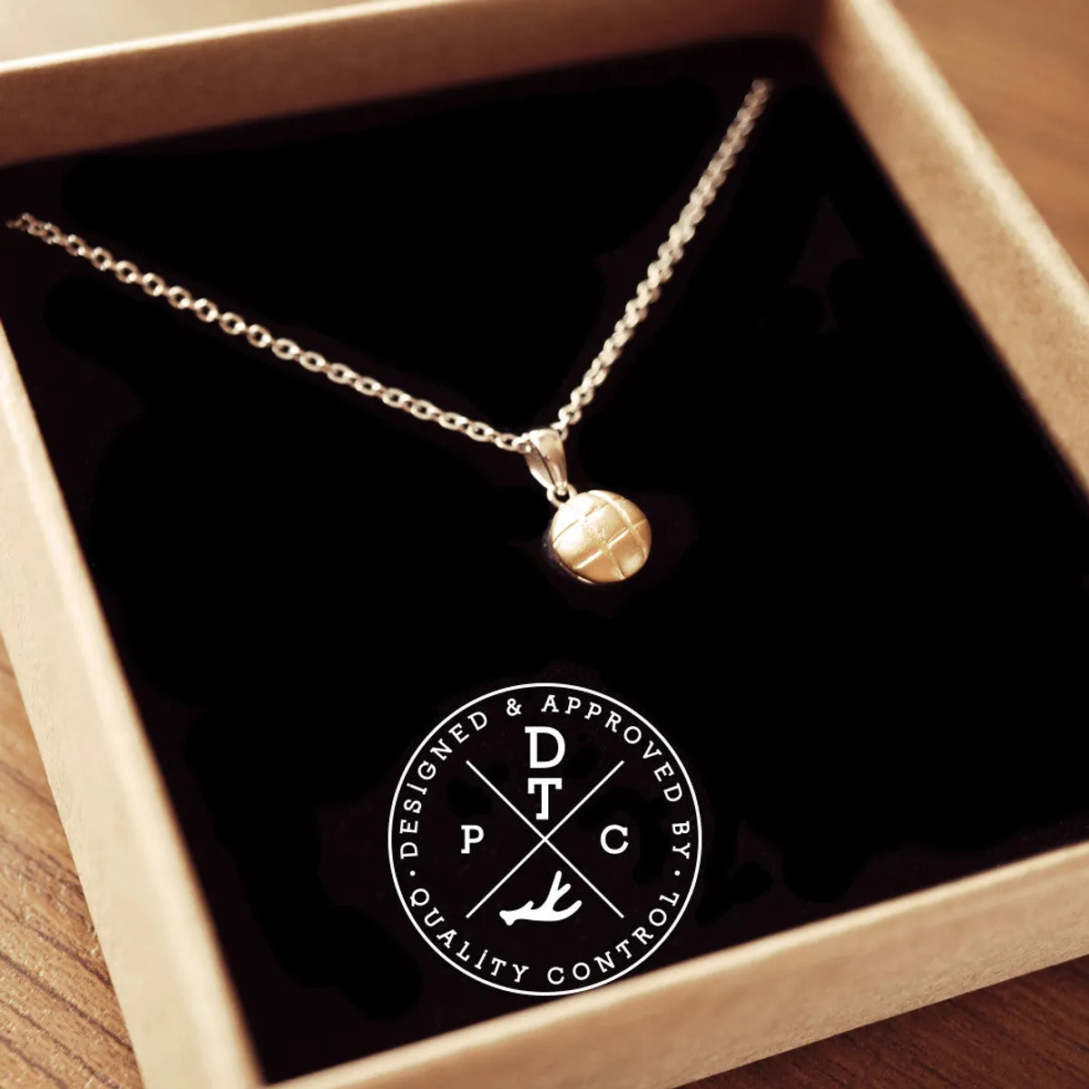 925 Silver & 18k Yellow Gold Pineapple Bun Pendant — 3