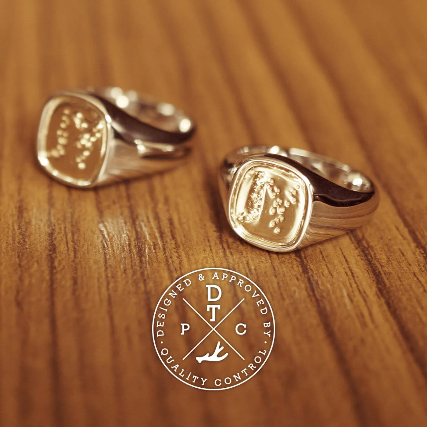 14k White & Yellow Gold Wedding Band — view 3