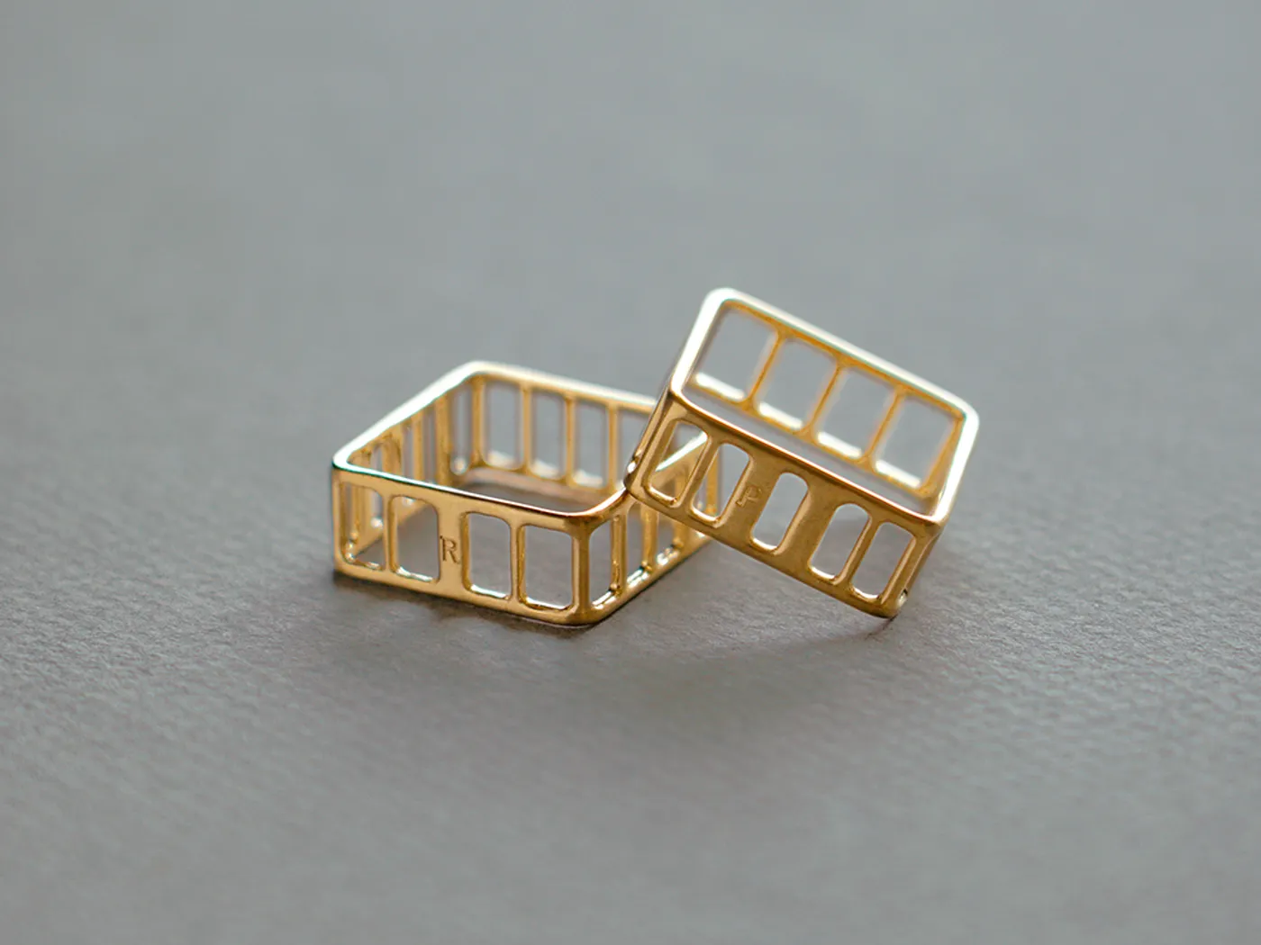 18k Yellow Gold Pendant Set — view 5