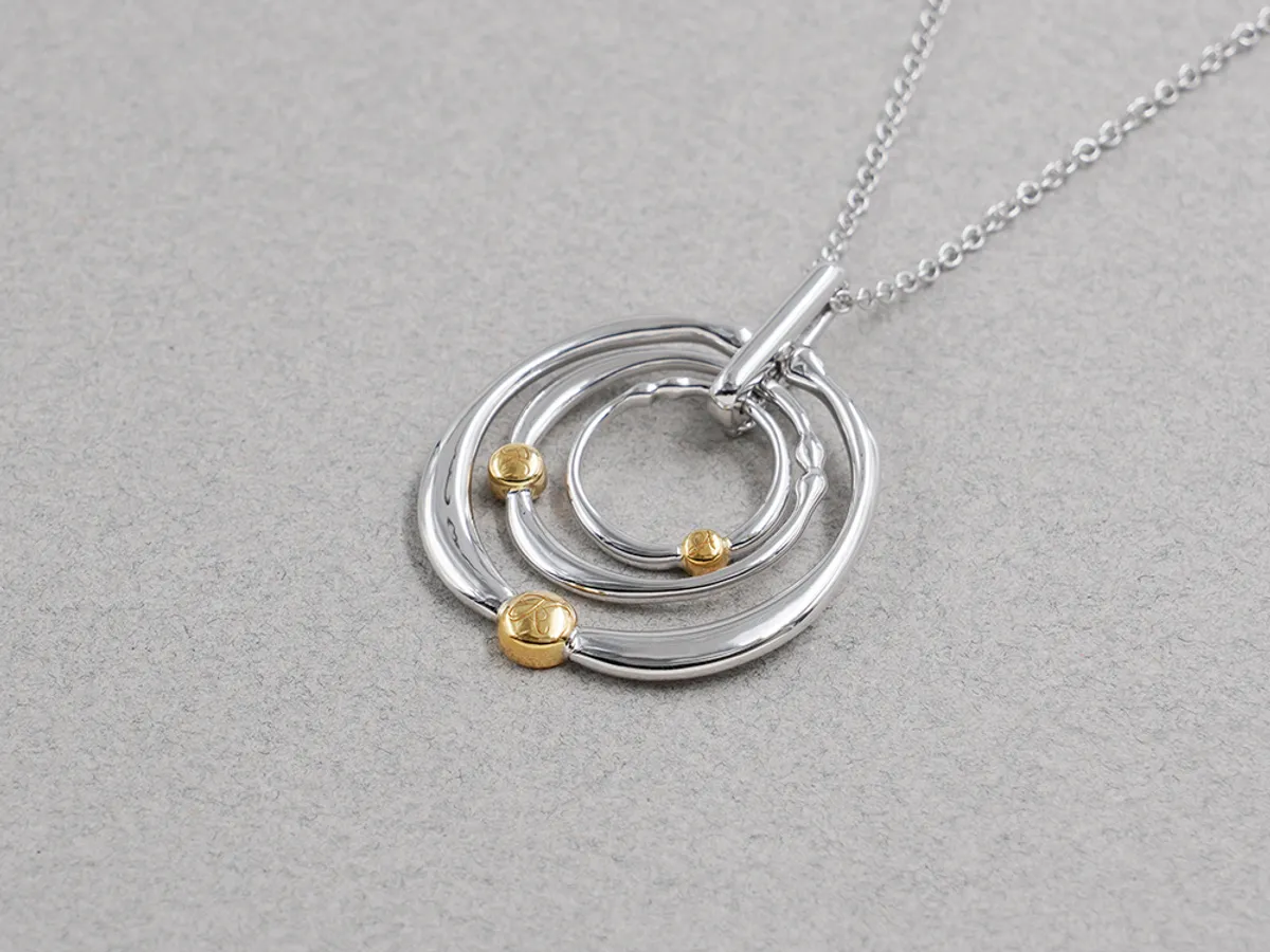 18k White & Yellow Gold Pendant and Necklace Set — 5