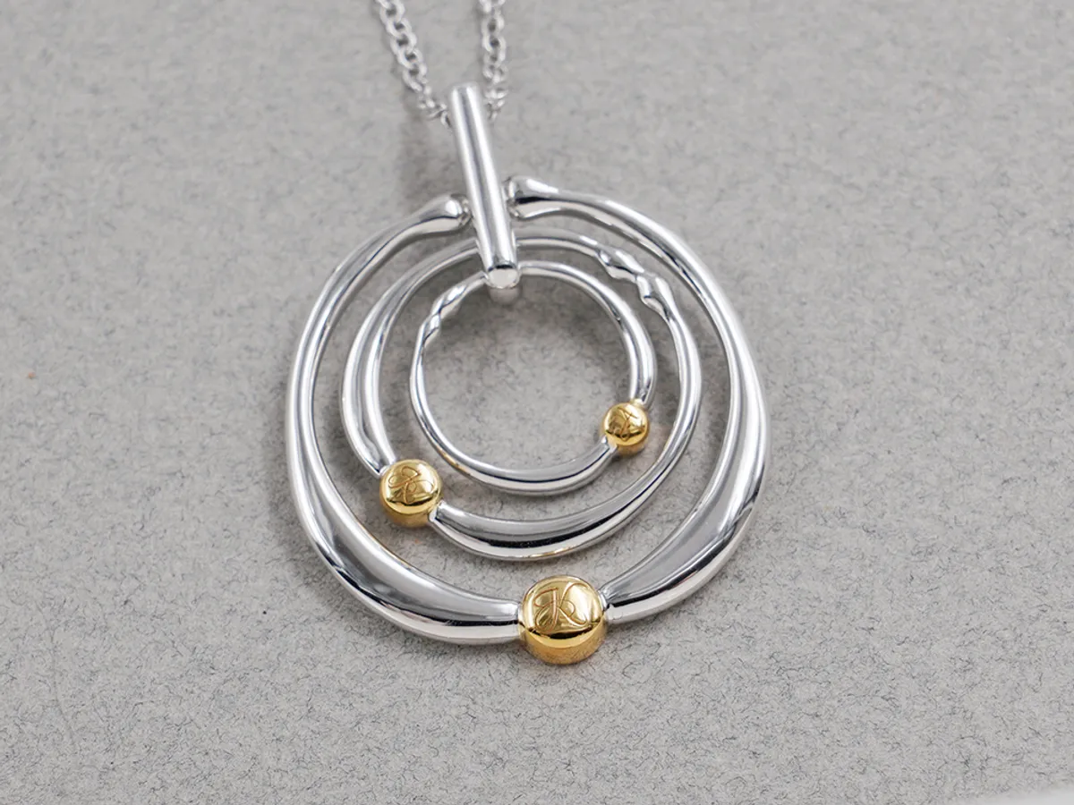 18k White & Yellow Gold Pendant and Necklace Set — 3