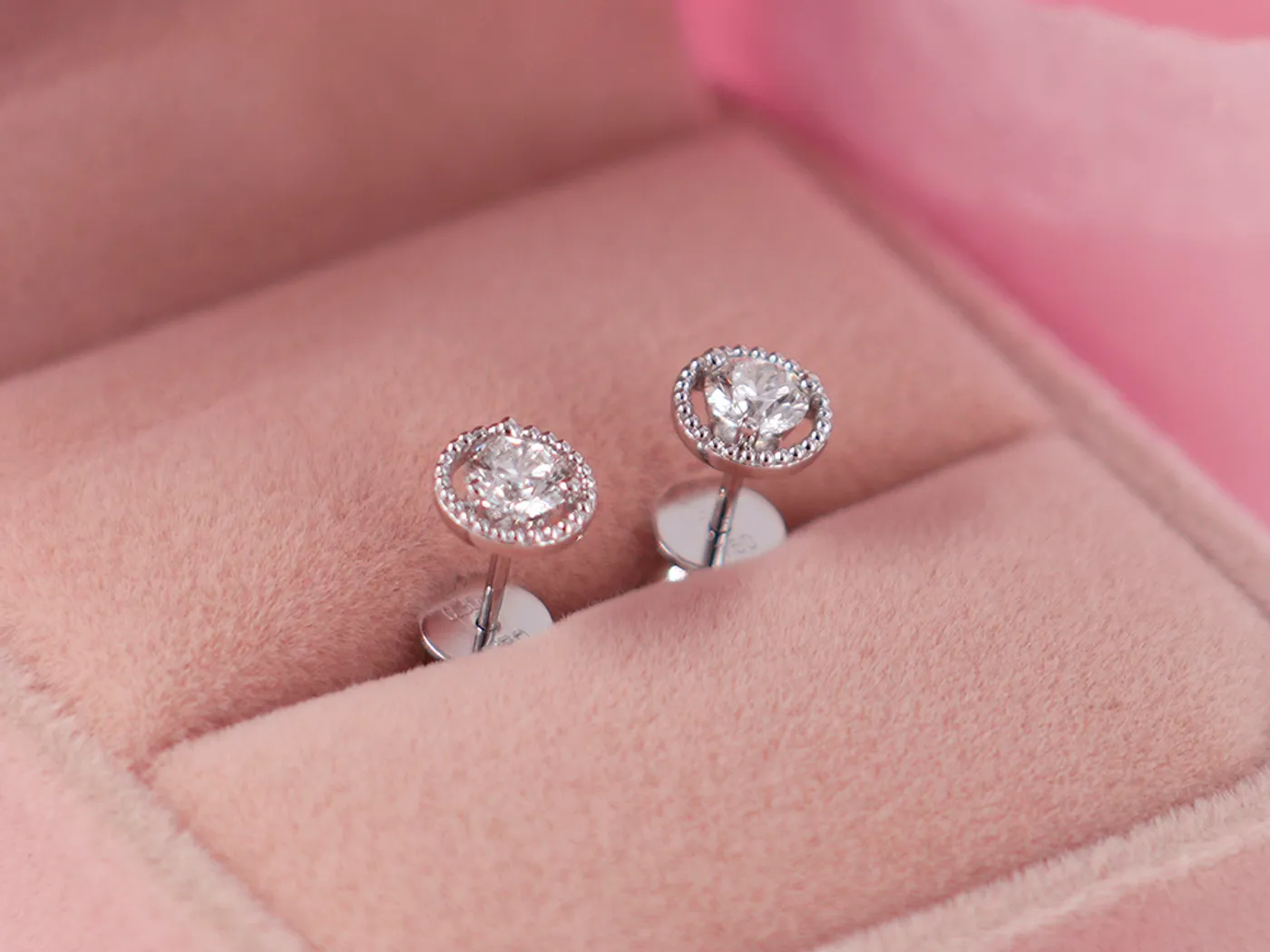 18k White Gold Diamond Earrings with GIA — view 1