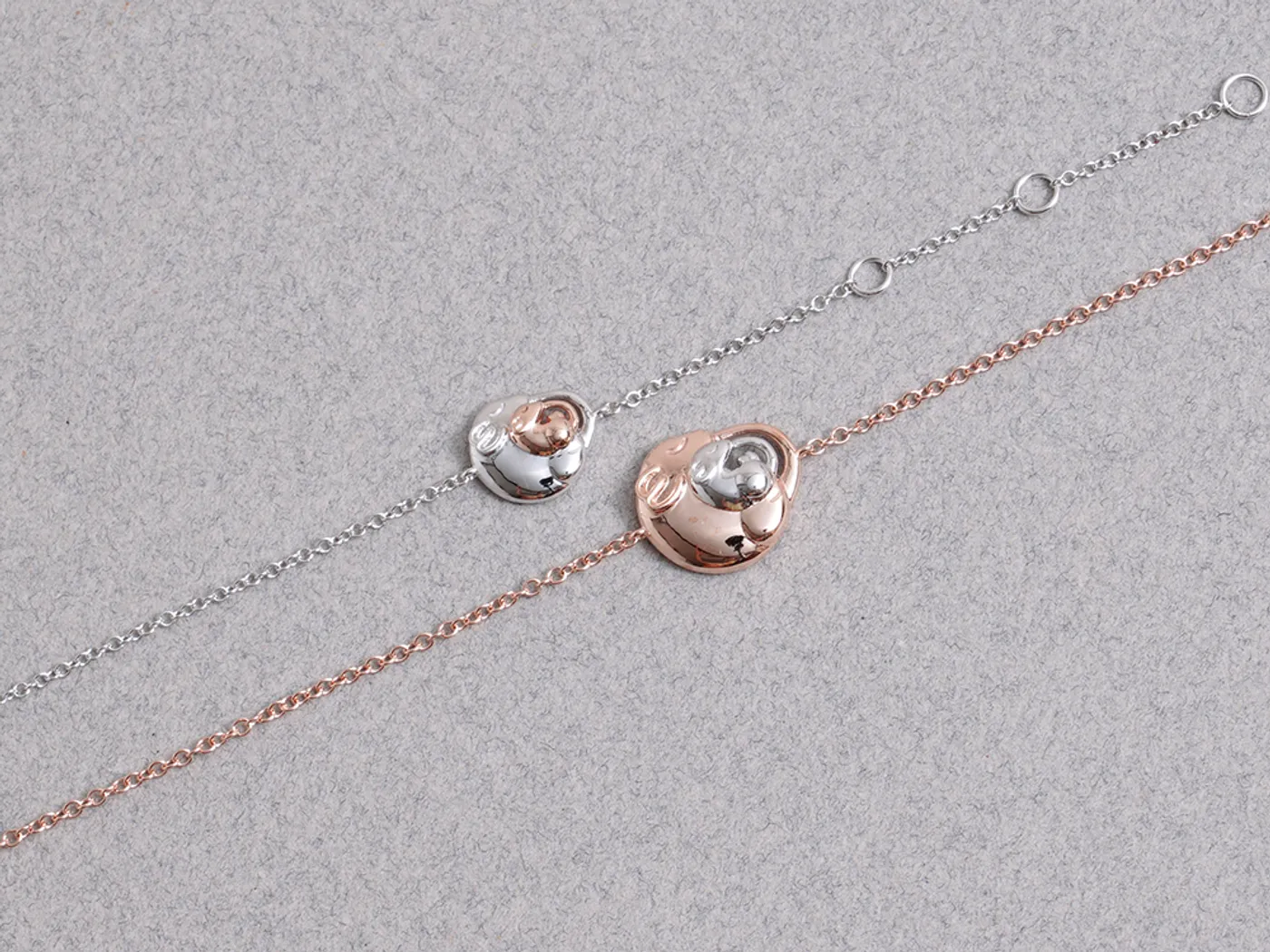 18k White & Rose Gold Bracelet Set (Mother & Daughter Mouse Set) — view 5