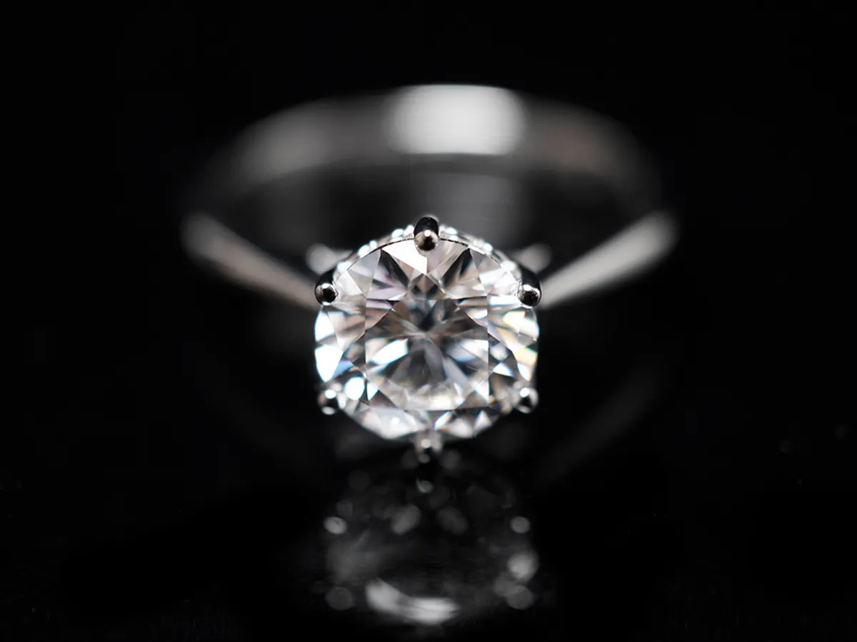 18k White Gold Diamond Ring with GIA — 3