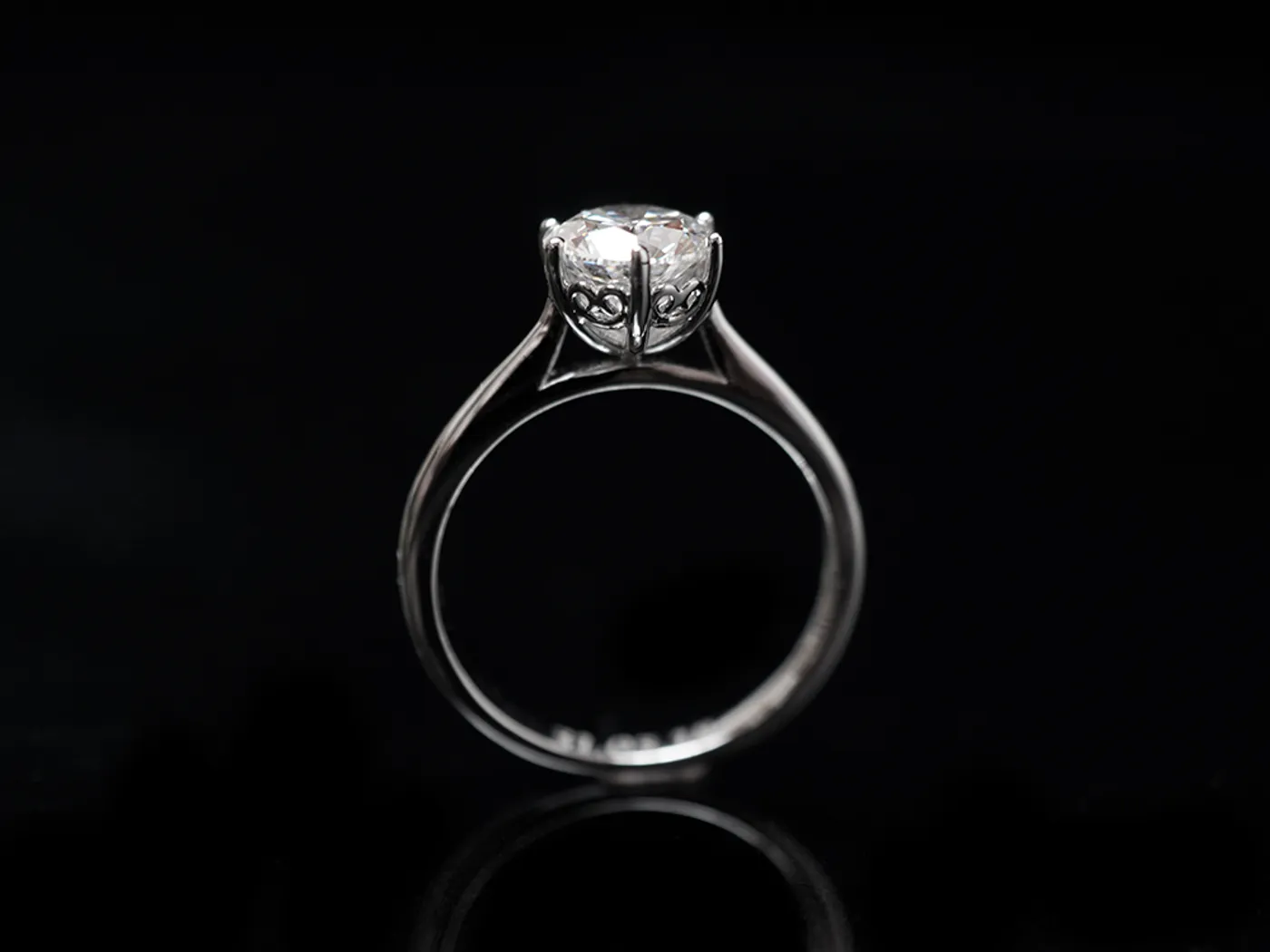 18k White Gold Diamond Ring with GIA — view 2