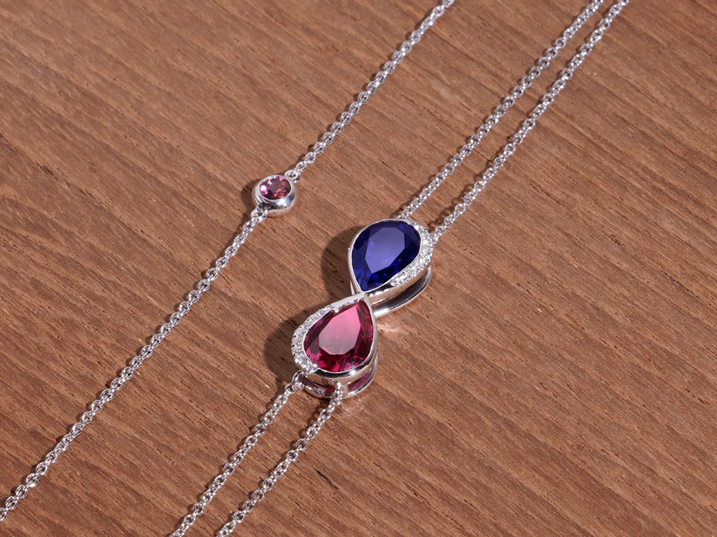 18k White Gold Bracelet (Syn Ruby & Sapphire) — view 3