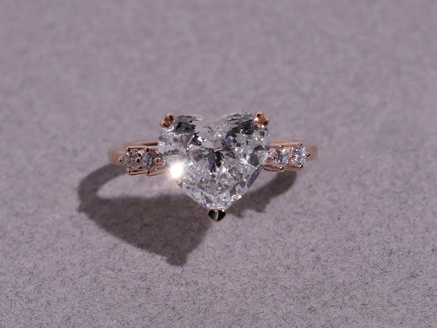 18k White Gold Diamond Ring (3ct heart shape) — view 11