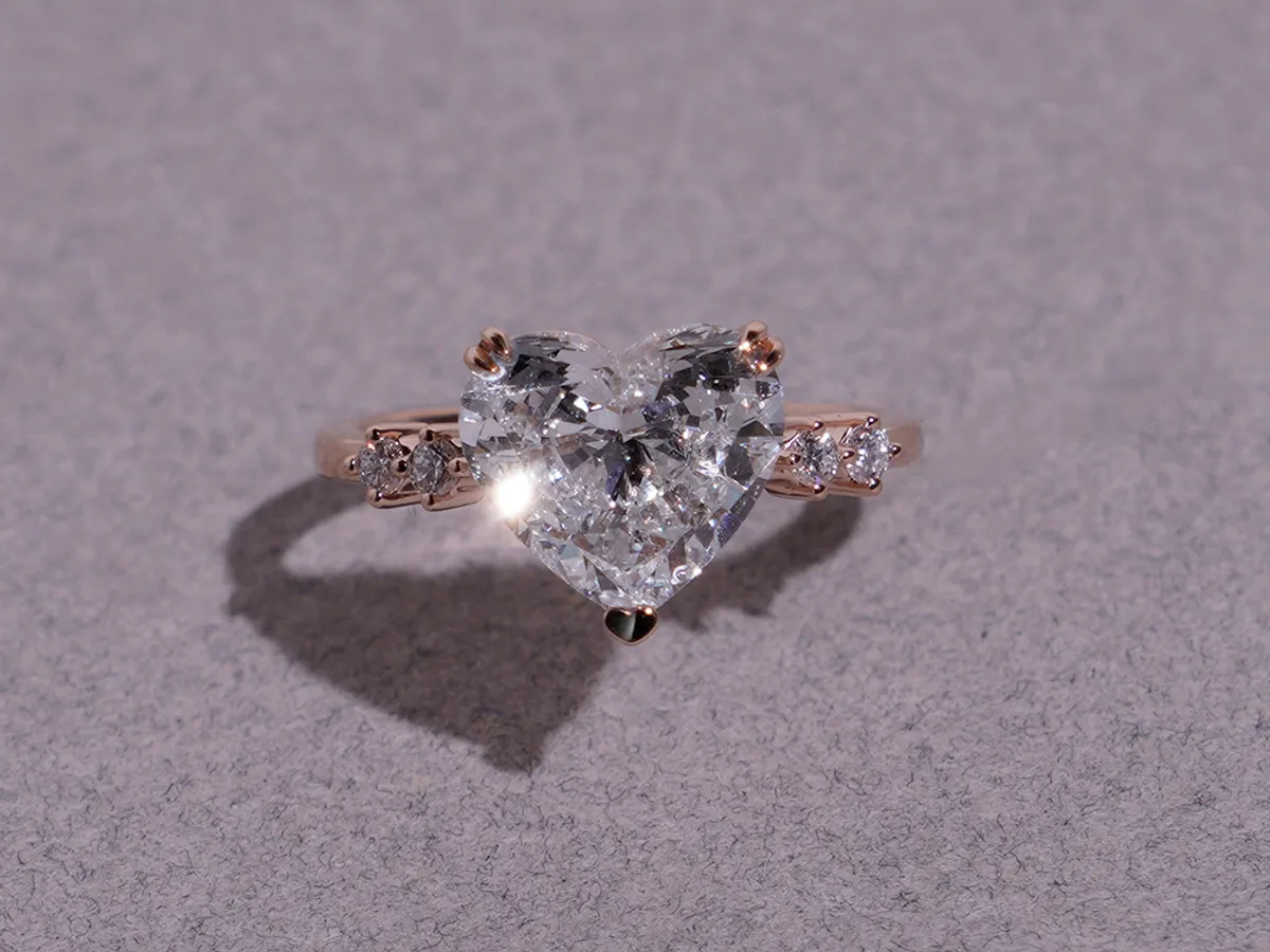 18k White Gold Diamond Ring (3ct heart shape) — 11