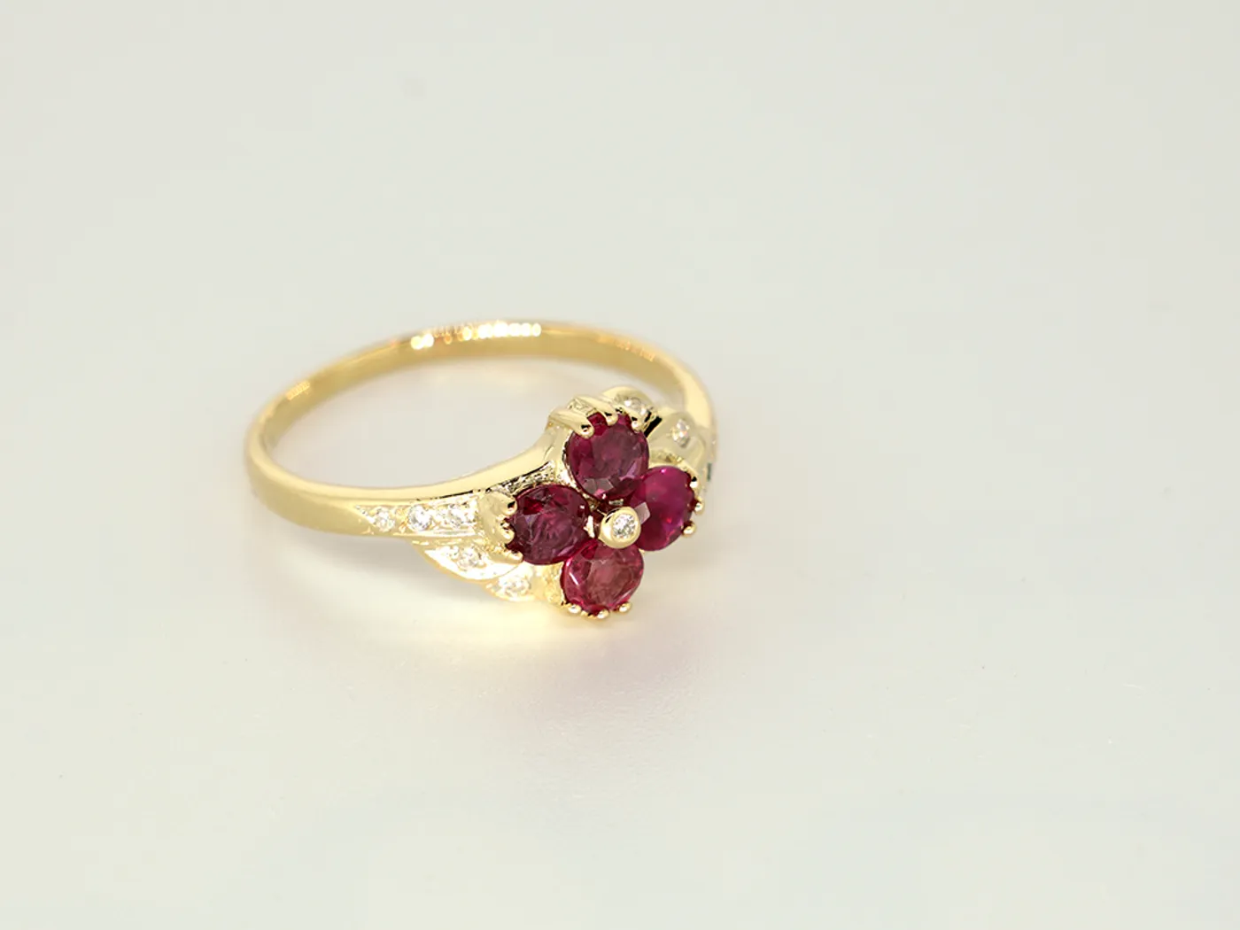 22k Yellow Gold  Ruby & Diamond Ring (repair) — view 1