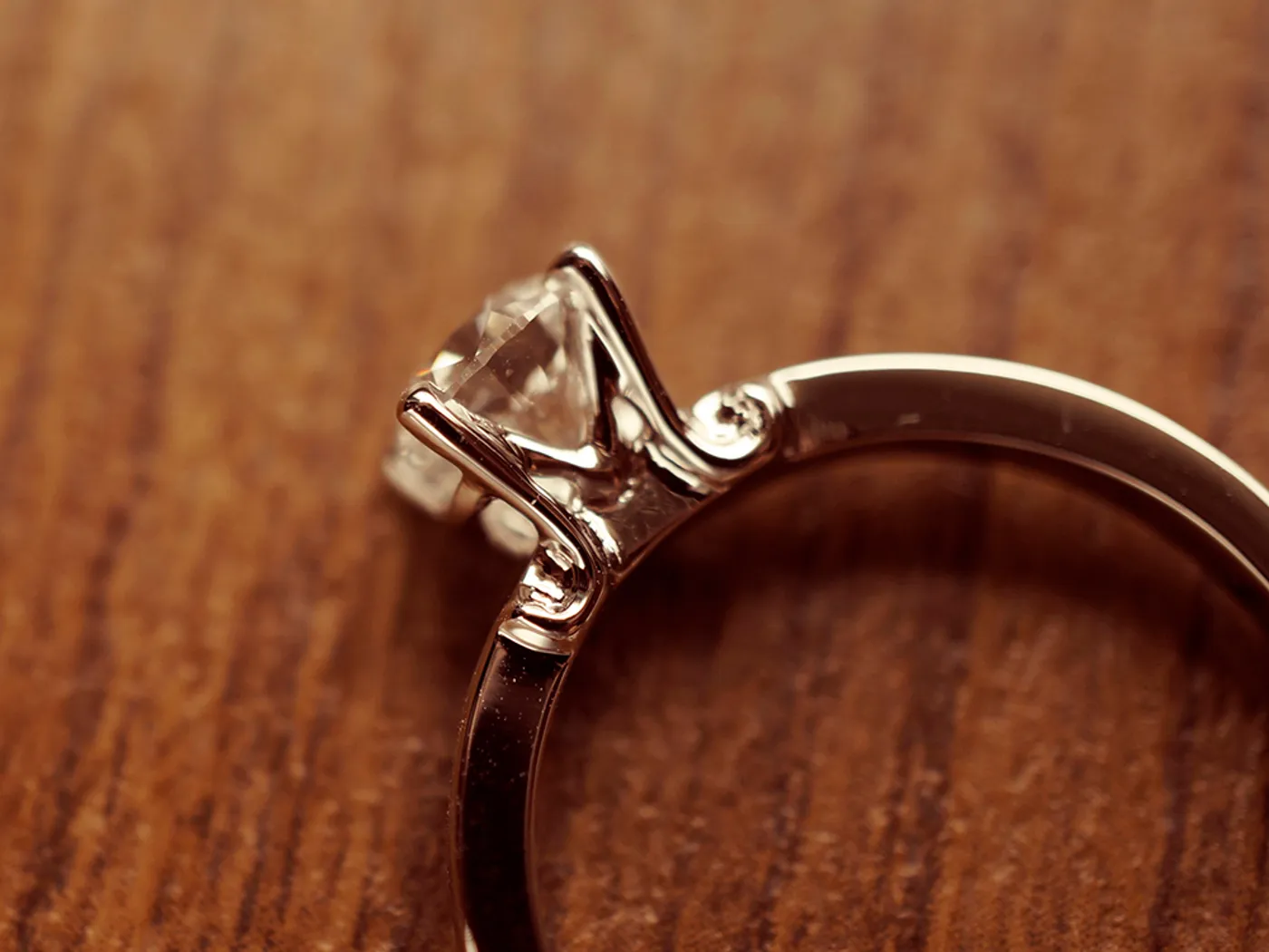18k White Gold Diamond Ring (M) — view 3