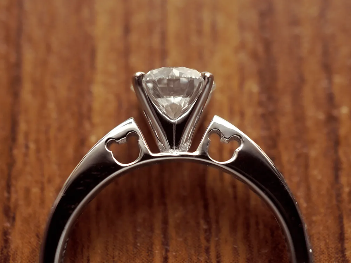 18k White Gold Diamond Ring with GIA (Bear) — 5