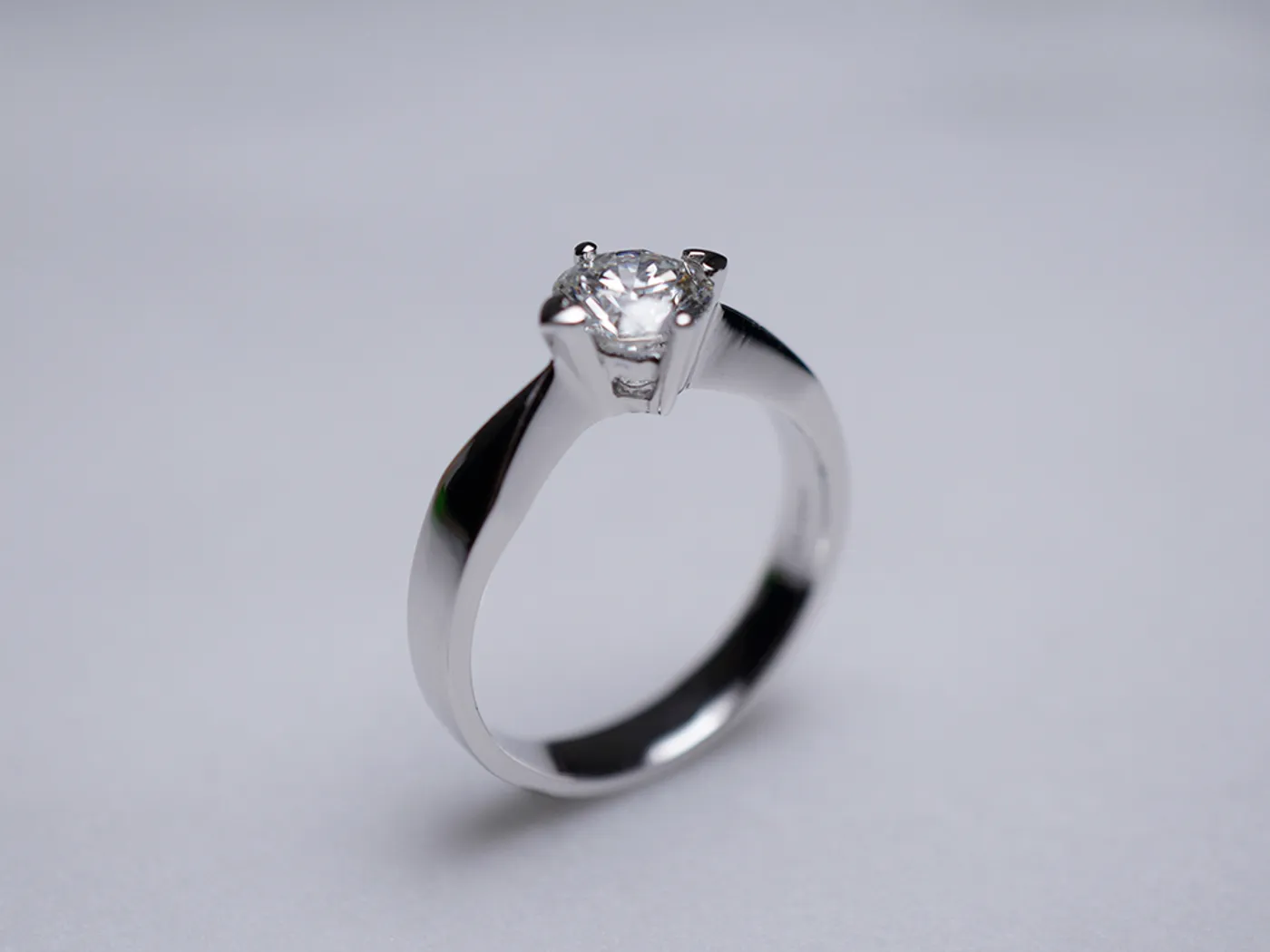 PT Diamond Ring with GIA — view 2